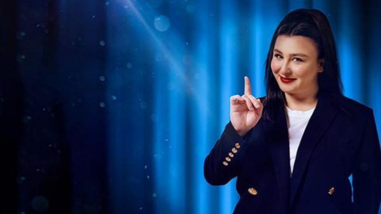 Yasemin Sakallıoğlu bir ilke imza atacak! Londra sahnelerinde ilk Türk kadın komedyen…